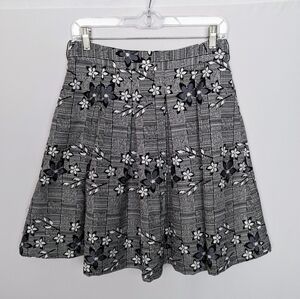 Tristan sz. 6 Skirt Houndstooth Plaid A Line Pleated Knee Length Preppy Classic